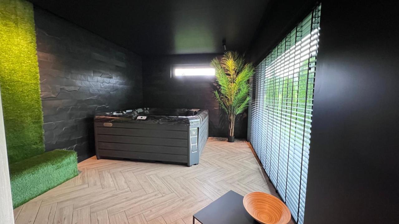 Apartamenty Prestige Solina - Opcja Jacuzzi I Sauna 外观 照片